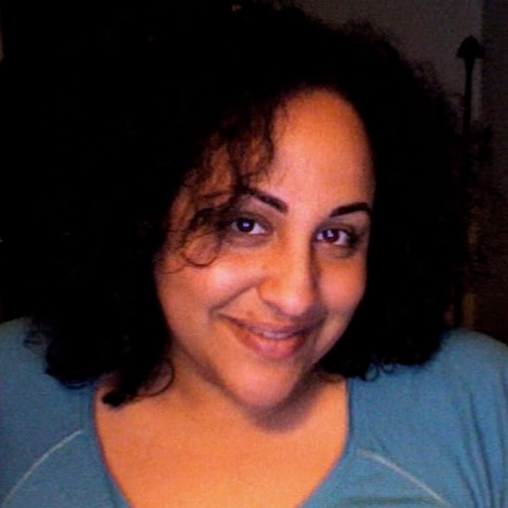 Meet your Posher, Denise